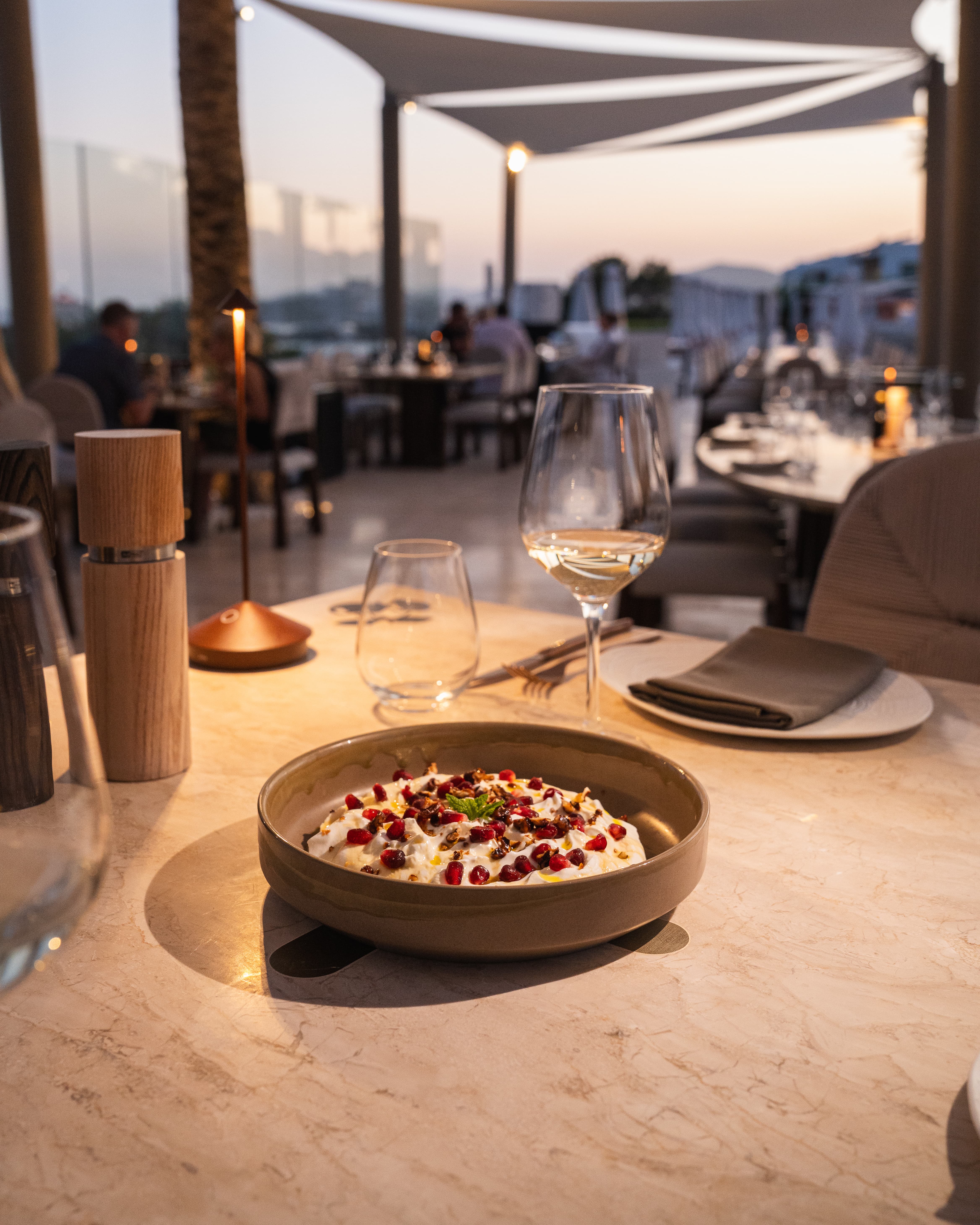 elia-greek-terrace-by-the-sea